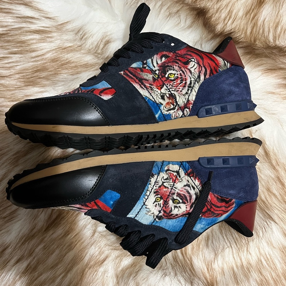 Worn once! No box , no dust bag